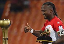 Hugo Rodallega sakat ayağıyla şampiyonluk golünü attı! Gözyaşlarını tutamadı