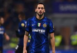 Inter kaptanı Martinez'den Hakan Çalhanoğlu'na: Gitmek isteyen gider