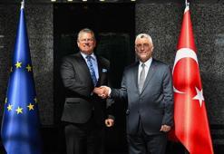 Ticaret Bakanı Ömer Bolat'tan vize süreçlerine ilişkin açıklama!