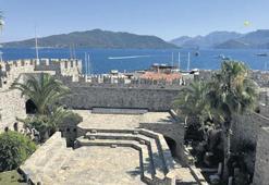 Ağa takılan heykel ilk kez sergide