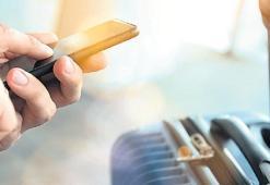 Harçlar arttı, yurtdışından telefon getirme azaldı