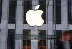 Apple, iOS 26’daki “Liquid Glass” tasarımı buğulamaya devam ediyor