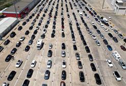 Kilometrelerde araç kuyruğu! Yüz binlerce kişi Türkiye’ye giriş yaptı: Aidiyet hissediyoruz