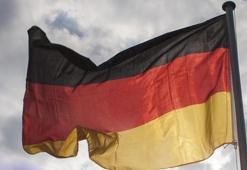 Almanya ekonomisi ivme kaybetti