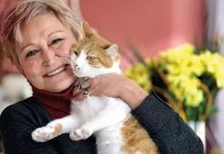 Yazar Pınar Kür yaşamını yitirdi