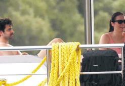 Teknede çay denizde aşk