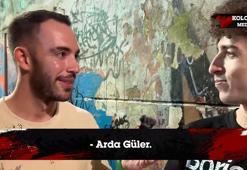 Kolombiyalı gençler Türk futbolculara selam çaktı!