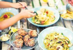 Yaz aylarının sessiz tehdidi: Besin kaynaklı enfeksiyonlar