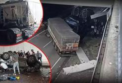 Kastamonu'da feci kaza! Otomobil, TIR'a çarptı: 3 ölü, 5 yaralı