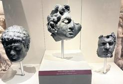 Bronz heykeller diyarı Boubon