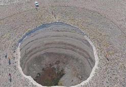 Kenti dev çukurlar yutuyor! 33 metre derinliğinde, sayı her geçen gün artıyor: 'Riski en yüksek bölge'