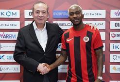 Henry Onyekuru'nun imza töreninden kareler