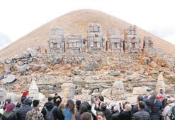 Yerli turist yurt içinde 76.4 milyar TL harcadı