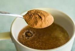 Sabah kahvesine bu tozu atan yaşadı! Şeker tadı veriyor, gram kilo yapmıyor