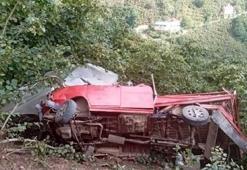 Tarım işçilerini taşıyan kamyonet devrildi! Ölü ve yaralılar var