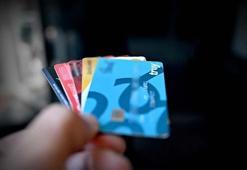 Merkez Bankası'ndan yeni adım! Kredi kartı faiz oranları düşürüldü