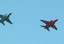 HÜRJET ve HÜRKUŞ İstanbul semalarında havalandı