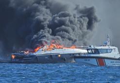 Erdek'te lüks yat alev alev yandı