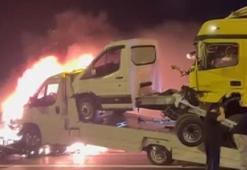 Otoyolda feci kaza! Yaşanan zincirleme kazada ölü ve yaralı var