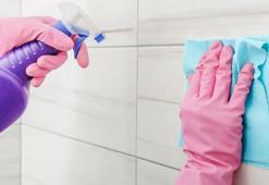 Fayansları tertemiz yapan yöntem! 1 çay kaşığı eklemek yeterli