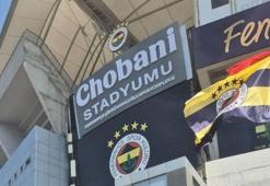 Fenerbahçe Stadı'nda yeni dönem! Tabela değişikliği yapıldı