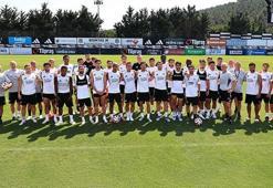 Beşiktaşlı oyunculardan idmanda tepki: Dijital zorbalığa hayır!