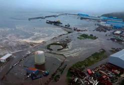 Rusya'daki depremin ardından tsunami! Bölgeden ilk görüntüler