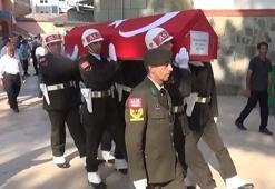 Amasya'da traktörün devrilmesi sonucu ölen Uzman Çavuş Demirci'nin cenazesi defnedildi