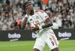 Beşiktaş'ın golcüsü Abraham'ın evine hırsız girdi