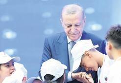 Bir avuç cani Gazze’yi yok ediyor