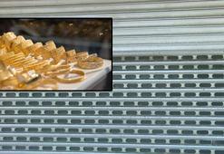 Gaziosmanpaşa'da 400 milyonluk altınla ortadan kaybolan kuyumcuyu eşinin ihbarı yakalattı