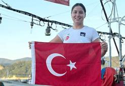 Bengisu Avcı, Okyanus Yedilisi'ni tamamlamak için suya girdi!