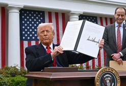 Trump'tan şaşırtan karar: 'Gümrük vergisi gelirini halka dağıtabiliriz!'
