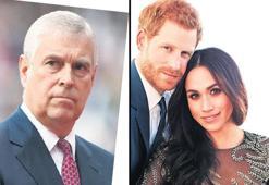 ‘Prens Harry amcasını dövdü’ iddiası