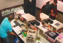 Yer: Antalya! Oyuncak tabancayla döviz bürosunu soymaya kalkıştı