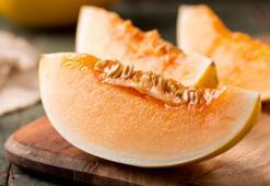 Kesilmiş kavun 10 gün taze kalsın! Plastik torbayla ilk günkü gibi, ömür uzatan taktik