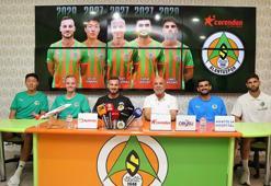 Alanyaspor'dan iç transferde 5 imza birden geldi!