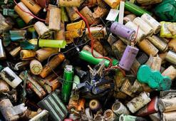 Bir pil 600 bin litre suyu kirletiyor! Doğaya karışan maddeler kanser yapıyor