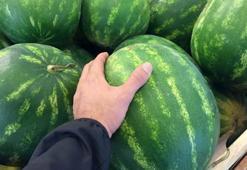 Sulu ve lezzetlisi için kabuğu yeter! İşte karpuz seçmenin püf noktası