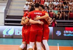 Filenin Efeleri, Macaristan'a set vermedi!