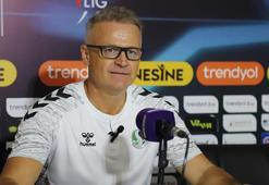 Sakaryaspor'da İrfan Buz'dan kırmızı kart vurgusu!