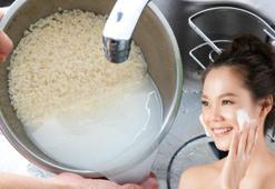 Koreli kadınlar herkesin çöpe attığı şeyi yüzüne sürüyor! Yaşlanma karşıtı iksir