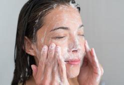 'AHA' ve 'BHA' detayına dikkat! Peeling etkisi faydadan çok zarar verebiliyormuş