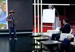 Prof. Dr. Şener Üşümezsoy CNN Türk canlı yayınında o bölgeyi işaret etti: 'Bütün sır burada'