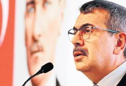 Okul kıyafetlerinde yeni dönem! En az 4 yıl kullanılacak