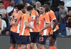 Başakşehir, UEFA Konferans Ligi'nde Play-Off'a yükseldi!