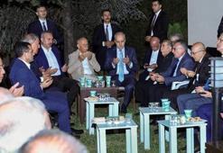 TBMM Başkanı Kurtulmuş'tan ağabeyi vefat eden Bakan Şimşek'e taziye ziyareti