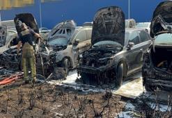 AVM otoparkında yangın paniği! Araçlar yandı kullanılamaz hale geldi