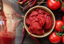 Salça yaparken içine bir tutam atın! Yağı 1 parmak kalınlığında olacak, 2 yıl taptaze