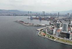 İzmir'in kabusu geri döndü! Vatandaş isyan etti: Bu koku insanı hasta eder